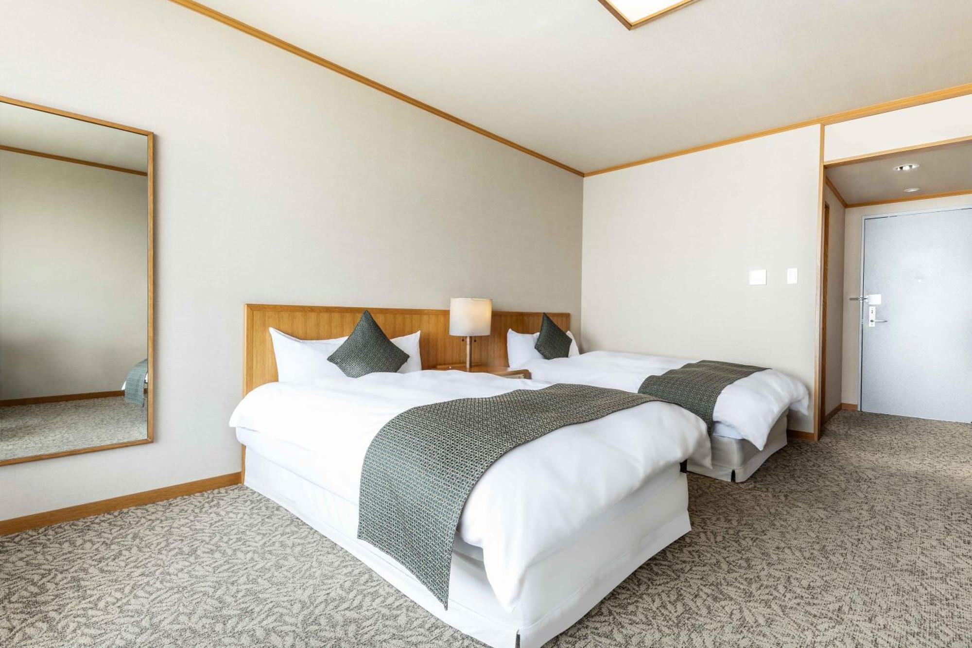 Spa And Resort Hotel Solage Oita Hiji Beppuwan Exterior photo